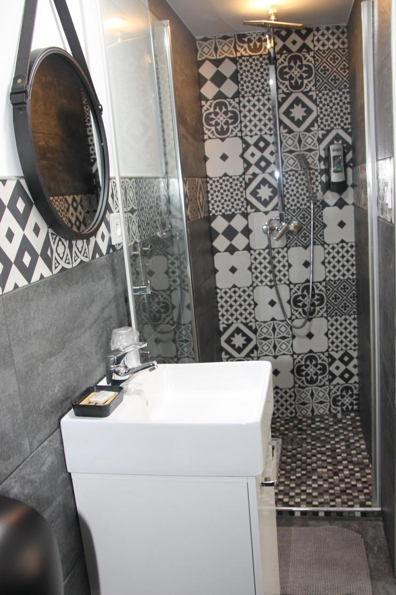 Hotel Des Moulins Allauch Ngoại thất bức ảnh