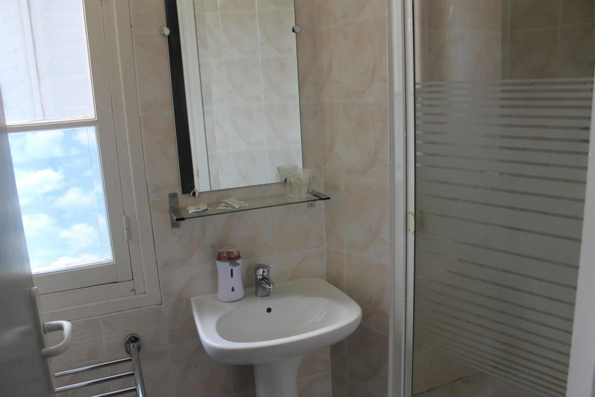 Hotel Des Moulins Allauch Ngoại thất bức ảnh